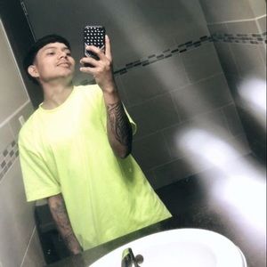 Meet your Posher, Alex